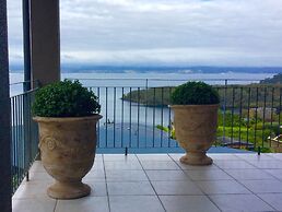 The Flying Trout Boutique Lodge