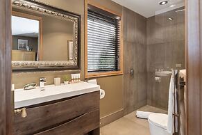 The Flying Trout Boutique Lodge