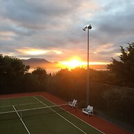 The Flying Trout Boutique Lodge
