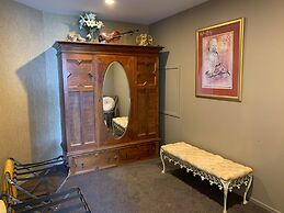 The Flying Trout Boutique Lodge