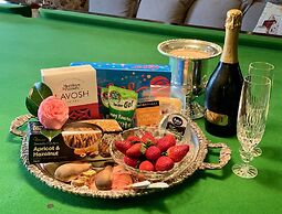 The Flying Trout Boutique Lodge