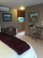 The Flying Trout Boutique Lodge