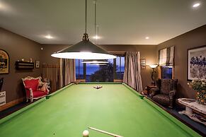 The Flying Trout Boutique Lodge