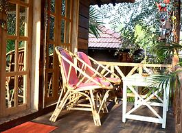 Little India Beach Cottages