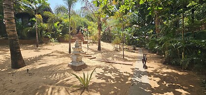 Little India Beach Cottages