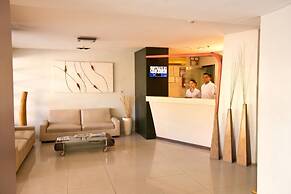 Travelbee Business Inn