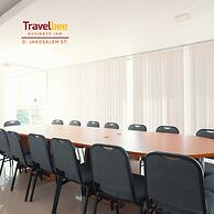 Travelbee Business Inn