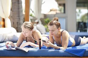 The Beach Apartments