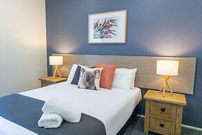 Port Stephens Koala Sanctuary