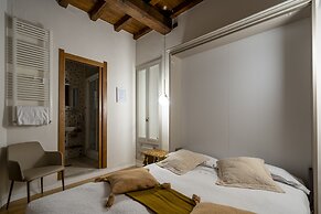 Condotti Rooms