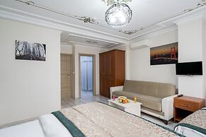 Atam Suites & Apart