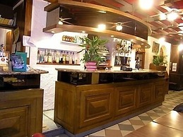Hotel Le Commerce