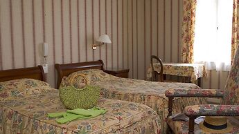 Hotel Le Commerce