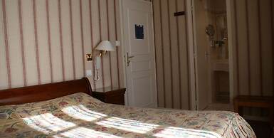 Hotel Le Commerce