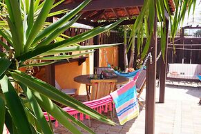 Cariñas Studio Apartments