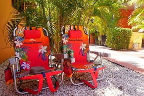 Cariñas Studio Apartments