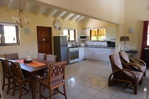 Cariñas Studio Apartments