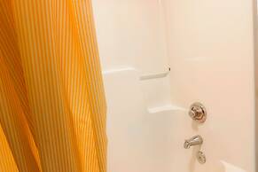 OYO Hotel East Macon I-75