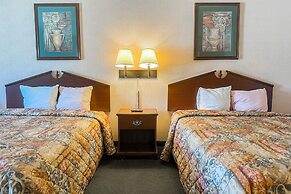 OYO Hotel East Macon I-75