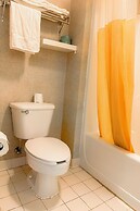 OYO Hotel East Macon I-75