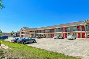 OYO Hotel East Macon I-75