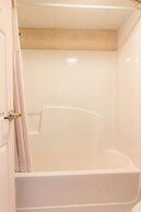 OYO Hotel East Macon I-75