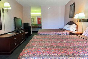 OYO Hotel East Macon I-75