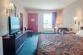 OYO Hotel East Macon I-75