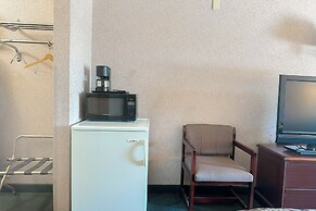 OYO Hotel East Macon I-75