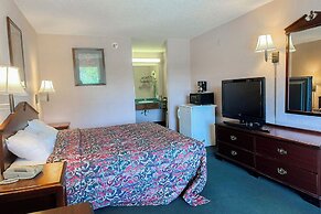 OYO Hotel East Macon I-75