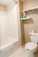 OYO Hotel East Macon I-75