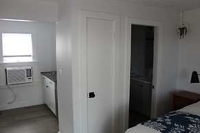 Sea Latch Inn