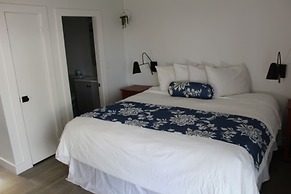 Sea Latch Inn