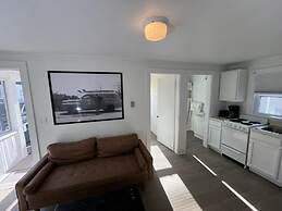 Sea Latch Inn