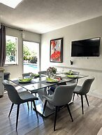 Sheridan Suites Apartments Hotel