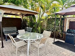 Sheridan Suites Apartments Hotel