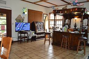 Casa Coquina Del Mar B&B