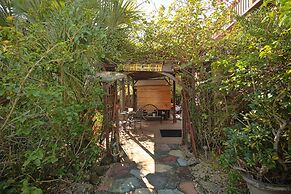 Casa Coquina Del Mar B&B