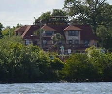 Casa Coquina Del Mar B&B