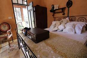 Atelier Luxury Rooms