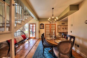 Cali Cochitta Vacation Rentals