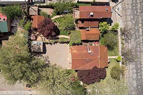 Cali Cochitta Vacation Rentals