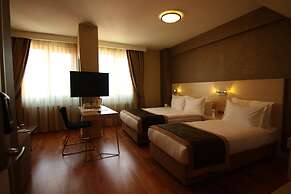 Troya Hotel