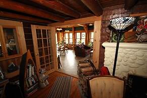 Sunny Rock B&B Haliburton