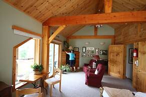 Sunny Rock B&B Haliburton