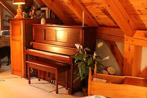 Sunny Rock B&B Haliburton