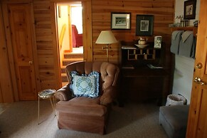 Sunny Rock B&B Haliburton