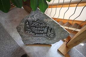 Sunny Rock B&B Haliburton