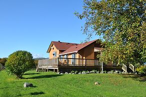 Fraser River Outpost Lodge