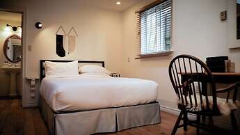 The Rosemount Inn